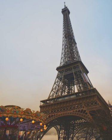 Oh là là! #paris #toureiffelofficielle #visitparis #france #travelphotography #instapic #iamtb #lonelyplanet #hello_worldpics #GuruShots #nikon…