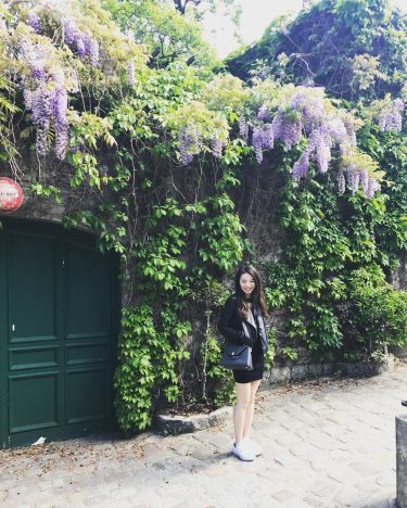 にやにや。笑 今回はパリをひたすら歩き回って、パリジャンぶる???? . . . #paris #montmartre #france #parisview #parisjetaime outfit #outfitoftheday #style #instatravel…