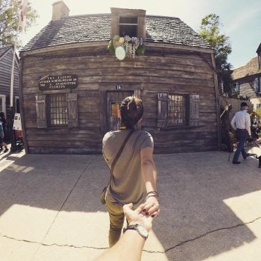 #followmeto the oldest school house in the country ???????? #labluekombi #sanagustin #gopro #visitflorida #danielwellington