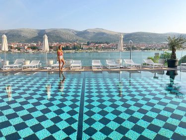 Trogir is located only 10 minutes from the Split airport. With an oasis like…