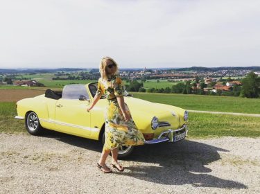 #oldtimer #photo #photography #photooftheday #outdoor #travelrepost #travelblogger #dobinidahoam #soscheescho #auto #bnesimppl