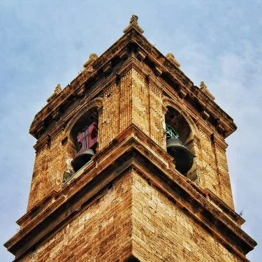 For whom the bell tolls #valencia #spain #yorangutan