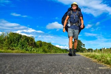 Walking with sunshine #caminodesantiago #france???????? #motivationmonday . . . . . . . .…