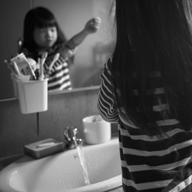 I’m glad she still #enjoy schooling after the long #holidays #backtoschool #toilet #washroom #morning…