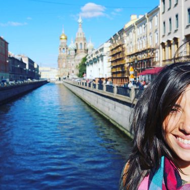 Half smile. . . . . . #russia #saintpetersburg #smile #travel #traveling #visiting #instatravel…