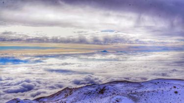 Esa inexplicable necesidad de querer andar sobre las nubes #patagonia #argentina #mountainclimbing #climbing #libertad…