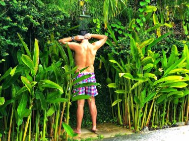 We had an amazing time in @villa_karisa_bali ————————————- DiscoverMyJourneyAroundThe‍️ #discoverlist #bali #baliindonesia #ubud #ubudbali…
