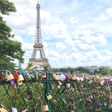 Eiffel #eiffeltower #toureiffel #paris #insidetheirbackpack #latepost #bnesimppl