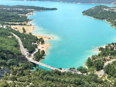 This view #instapic #france #cotedeazur #gorgeduverdon #instatraveller #instatravel #traveladdict #travelgirl #throughtheworld #polishgirl #addictedtopassion #addictedtotravel…