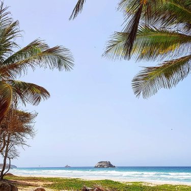 A la orilla del mar en VENEZUELA . . . . #naturephotography #travelblogger #traveltheworld…