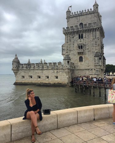 I came here for the pastéis de nata #Lisboa #Belem #sheisnotlost #bnesimppl