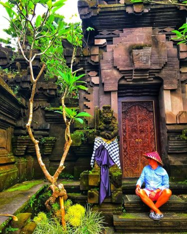 Balinesse culture ???????? ‍️ ———— ———- ——————- ————————————— DiscoverMyJourneyAroundThe‍️ #discoverlist #bali #baliindonesia #ubud #ubudbali…