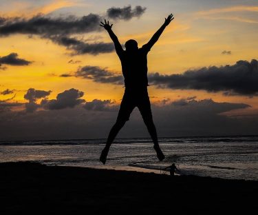 Break out. Set free. . . . #Bali #thebalibible #photography #nature #explore #travel #sunrise&hellip;