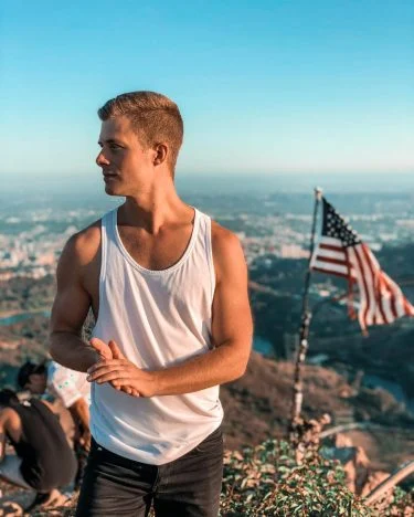 MERICA Los Angeles, USA ???????? • • • • • • #TravelRepost #iamtb #Gravlmag&hellip;