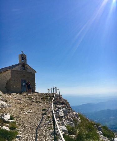 Sv. Jure Chorwacja???????? #makarskariviera #svetijure #biokovo #biokovonationalpark #croatia #mountain #2018 #thebestplaceintheworld #holidays #trip #triplovers&hellip;