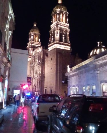Belleza nocturna, después de una fuerte lluvia y un par de mezcales de la…