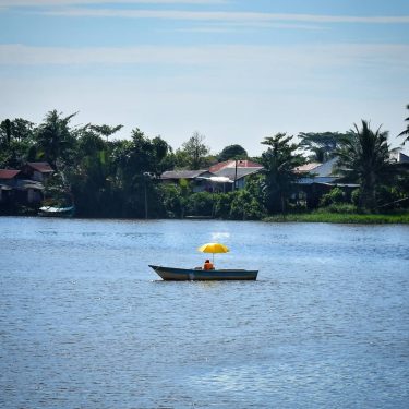 A bit of shelter from the sun ???????? #malaysia #borneo #sarawak #kuching #말레이시아 #풍경