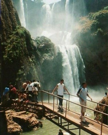 Waterfalls of Ouzoud, Morocco. Have a beautiful Sunday. ___ #shesaidyes #engaged #birthday #celebration #anniversary…