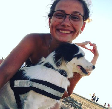 Be happy #dog #instatravel #beach #smile #mephisto #mecki #photography #inlove #dogsofinstagram #heart #szczęśliwa #plaza…