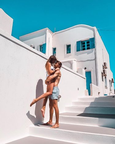 ️ . . . . . #santorini???????? #santorini #santorini2018 #santoriniisland #santorinigreece #santorinilove #lovesummer #lovestory…