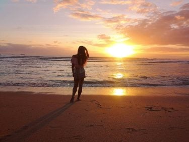 Another sunset for my collection️ . . . . #traveldestination #travelinladies #girlsborntotravel #beautifuldestinations #thediscoverer…