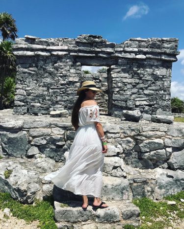 Ruinas de Tulum! #tulumruins #mexico #ruins #tulum #ruinasmayas #travel #wearetravelgirls #f21xme #jackrogers #valtakesontheworld #iamtb…