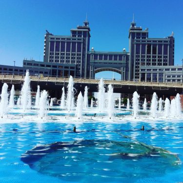#work #job #travel #traveling #travelphotography #travelblogger #travelbloggers #instagood #instablog #travel2china #iamhere #tripmaximizer #l #water…