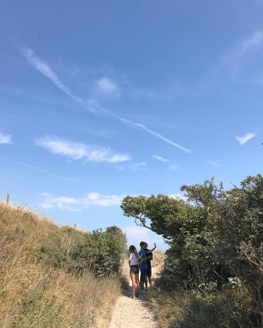At the White Cliffs of Dover . . . #angelinedobbertravel #angelinedobberfotografie #united_kingdom #england #kent&hellip;