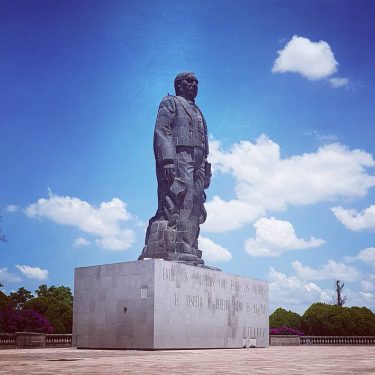 Un pedazo de la historia de México . . #demochilazo #vivemexico #vive_mexico #mexico_maravilloso #lovesmexico…
