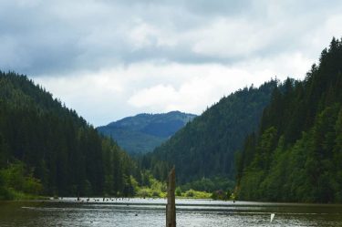 #nature #naturephotography #travel #traveller #travelphoto #iamtb #trip #transylvania #mountain #woods #sky #skyscape #view #lake…