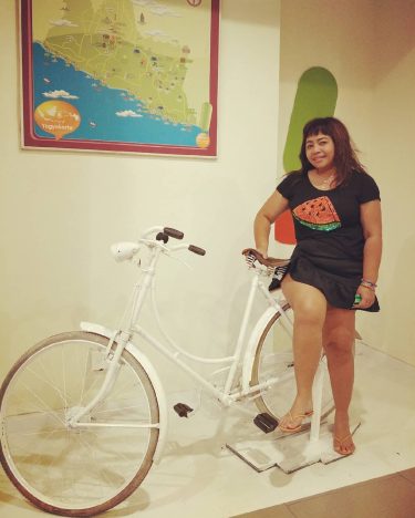 Waiting someone to pedal my My new mode of mobility. #pophoteljogja #instatravelgram #instatraveler #photography…