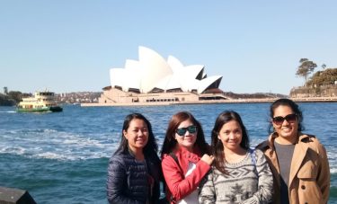 Woke up in Sydney #throwback #touristfeels #tourists #travel #wanderlust #wanderer #sydney #australia #sydneyoperahouse #operahouse…