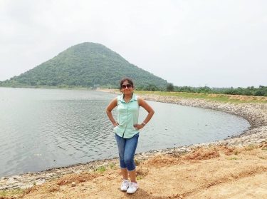 ‘All good things are Wild and Free’ #nature_up_close #lake #valley #hills #tableland #colorsofnature #exploreingnew…