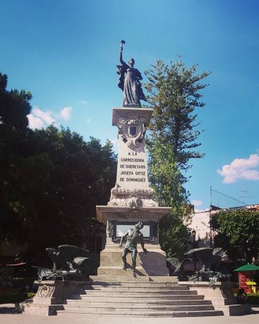 Querétaro #demochilazo #vivemexico #vive_mexico #mexicodesconocido #visitmexico #travel #travelrepost #viveamerica #get_repost #repost #traveling #travelling #iamtb…