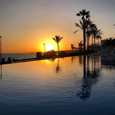 Canary Islands ????????????????????????️Gimme that Vitamin Sea @awayncom @awaynapp #girlsdreamtravel #traveldreamseekers #iamtb #speechlessplaces #damestravel #canaryisland…