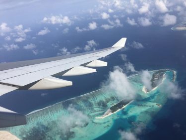 Don’ #maldivetimes #traveldiaries #2018expedition #exploreasia #islandlife #blueocean #travelgram #traveladdict #explore #ocean #bnesimppl