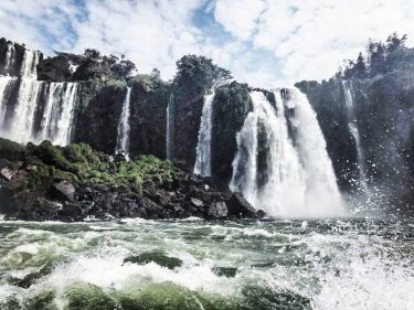 Vista interior Iguazu #foto #fotodeldia #travel #travels #misviajes #naturephotography #photography #photogrid #fotodelcielo #photosky #iguazu…