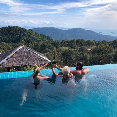 Chang ️ infinity pool ️ views ️ What more could you want?