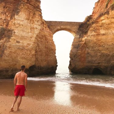 #lagos #algarve #me #sea #bridge #praia #praiadosestudantes #summer #ocean #portugal #adobelightroom #lightroom #travelling #travel…