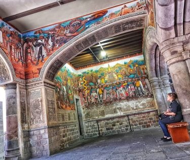 Murales de Tlaxcala El “Último Gran Mural”. 10 años y 285m2 de mural dentro del Palacio…