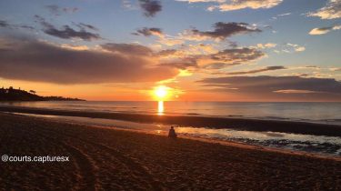 Sunsets ———————————————————————— #travelholic #travelguide #travelbloggers #travelcommunity #travel #travelphotos #letsgosomewhere #borntotravel #welivetoexplore #bnesimppl #travelsolo #photography…