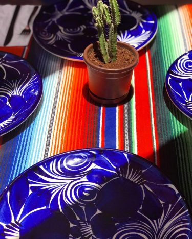 Is there anything better than Mexican food, I ask you? Tacos, chilaquiles, chicharrónes, churros,…