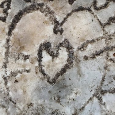 #vedocuori #cuoriovunque #vedocuori #cuoriovunque #rsa_streetview #graffiti #street_art #jj_urbanart #mural #graffitiart #graff #streetart #ig_graffiti #urban&hellip;