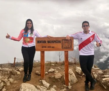 MONTAÑA MACHU PICCHU *Tiempo necesario: Ascenso: 1h 30min, descenso: 1hr (depende de tu estado…