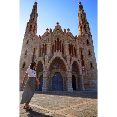 Ya que estamos de paso, dejemos huellas bonitas #novelda #santuariomariamagdalena #noveldaturismo #igersalicante #costablanca #santuario…