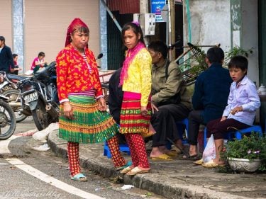 ???????? As the Hmong ethnic group don’t traditionally have a written language, textiles have become…