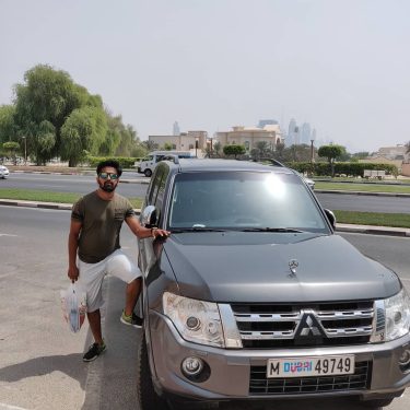 Let’s travel,new roads together #kuwaitstreets #burdubai #dubaidiaries???????? #unitedarabemirates???????? #dubailife #travelingyogi #traveldiaries #travelbook #travelblogger #traveltheworld…