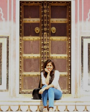 Sunny days . . . #throwback #jaipur #travelforever #travelrealindia #indian #incredibleindia #iamtb #travlr #traditional…