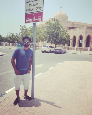 I really regret travelling, nobody said ever. #dubai???????? #dubailife #unitedarabemirates???????? #ummsqueim #bnesimppl #travelingyogi #traveldiaries…