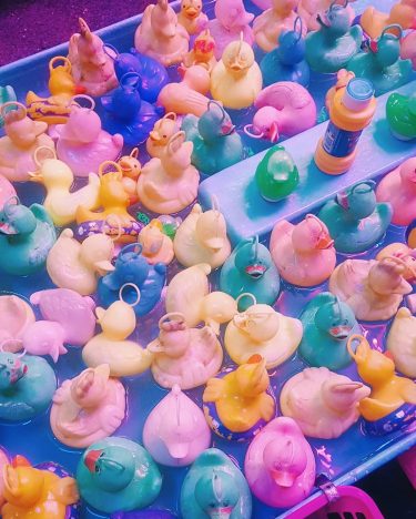 . . . . #streetlife #girlaroundworld #paris #travelinladies #thegypsymovement #iamtb #parisienne #girlsthatwander #dreamingnature&hellip;